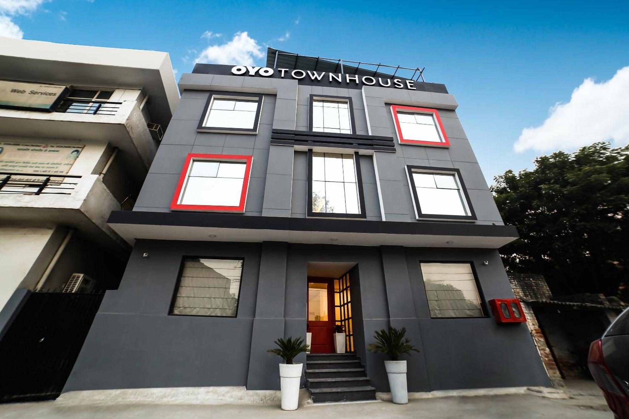 Collection O Townhouse 069 Hotel Gurgaon Exterior photo